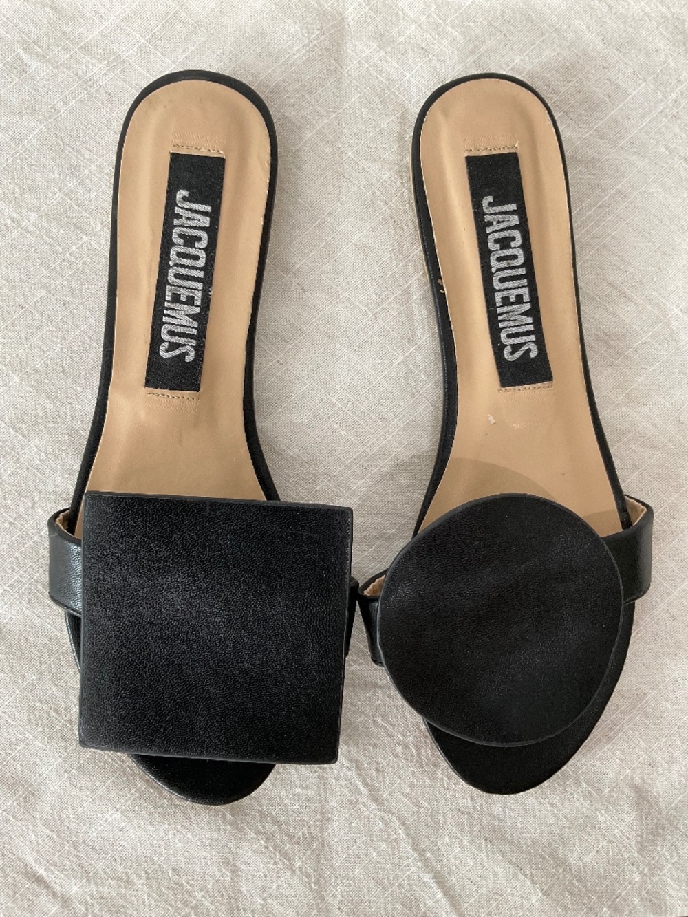 Jacquemus  Round Carre Leather Flip Flops